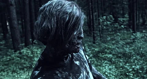 Zombies are walking through the woods. Vídeos de archivo 66857082