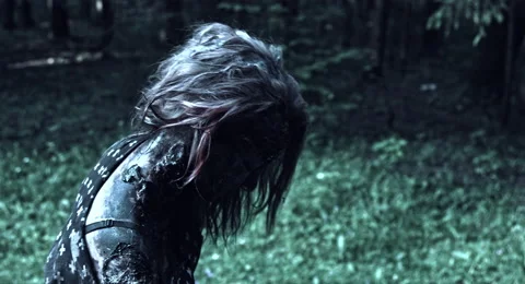 Zombies are walking through the woods. Vidéo 66857953