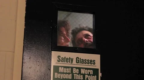 ZombiesDoor1 動画素材 45146804