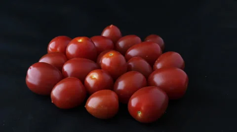 Zoom in on cherry tomatoes 4K Stock Footage 47244681