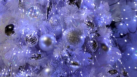 Zoom in of Christmas tree Video stock 83349165