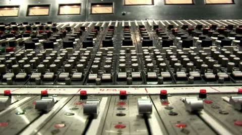 Zoom into mixing board neve  Stockbeeldmateriaal 10736024
