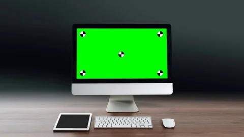 Zoom In On A Modern Personal Computer With Mock-up Green Screen Display Vidéo 106064732