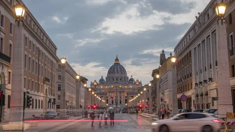 Zoom out day to night timelapse from the front of Vatican City with a busy Stock Footage 160978425