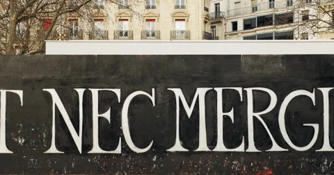 Zoom-out from Fluctuat Nec Mergitur in Place de la Republique, Paris Stock Footage 59314679