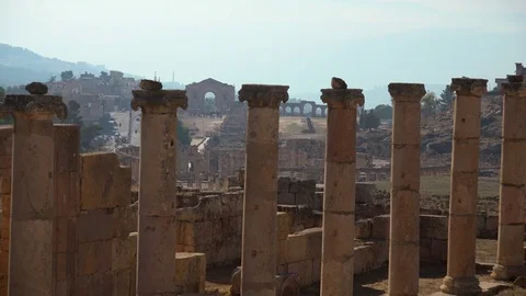 Zoom out of Jerash Stock-Footage 83594998