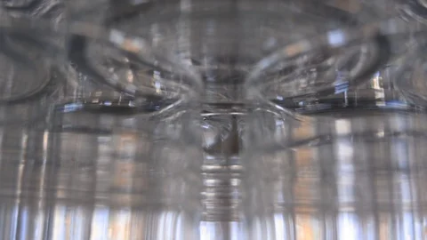 Zoom out of stack of empty glasses Vídeo Stock 119539313