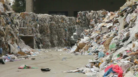 ZOOM OUT THROUGH RECYCLABLES Stock-Footage 6529064