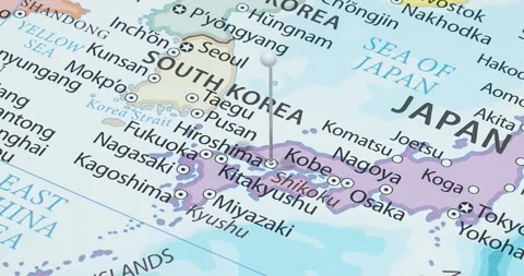 A zoom out of a white pin into hiroshima city of japan political map Vídeo Stock 325253213