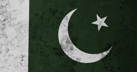A zoom panning video of a worn out rusty wall with the pakistan flag Vídeos de archivo 337431142