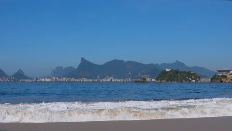 Zoom. Panoramic view of the Rio de Janeiro mountains.Beach on foreground. Stock Footage 119846680