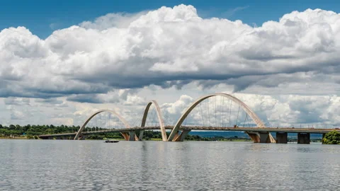 Zoom In Time Lapse View of Dramatic Skies Over JK Bridge in Brasilia, Brazil Video stock 171093235