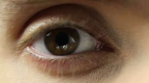 Zoom In To Wide Open Eye Stock Footage 27323045