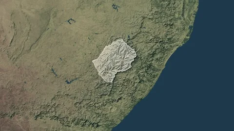 Zoom in from World Map to Lesotho, Districts appear in the last 5 sec Stock-Footage 273610052