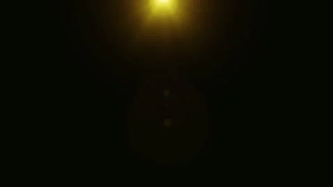 Zoom in on the yellow light from the top of the frame. Vidéo 315144862