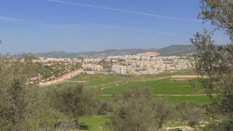 Zooming on Beit Shemesh Stock-Footage 93348419