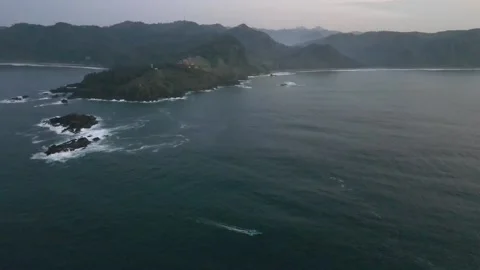 Zooming Out of Lighthouse Video stock 146693093