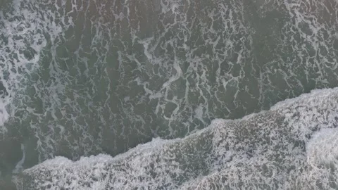 Zooming into on the waves. Stock Footage 283575688