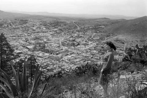  Zu Besuch in Zacatecas Blick auf Zacatecas vom Hügel Cerro de la Bufa, mi.. Stock Photos