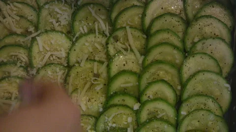 Zucchini 動画素材 2504159