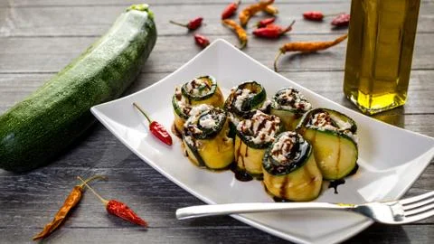 Zucchini rolls Foto stock